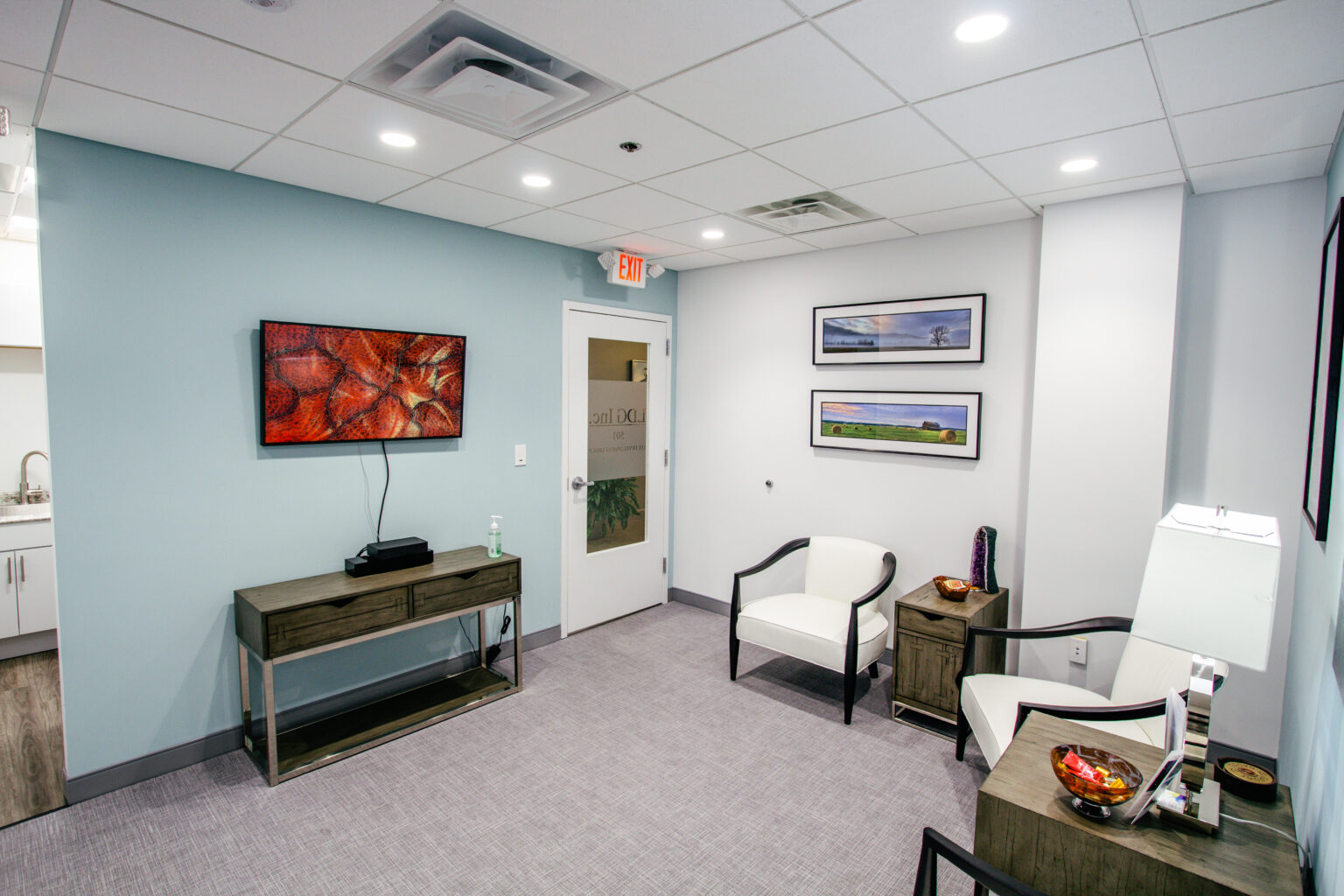 The-Patrick-Center-Suites-Finished-Photo-11-1536x1024